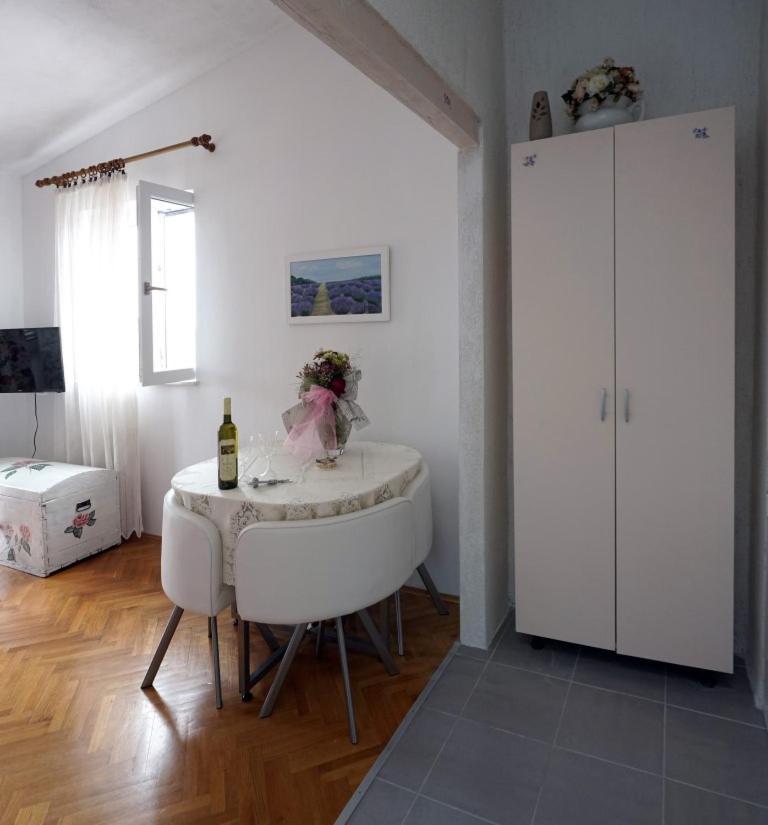 Muco Varos Apartment Split Exterior foto